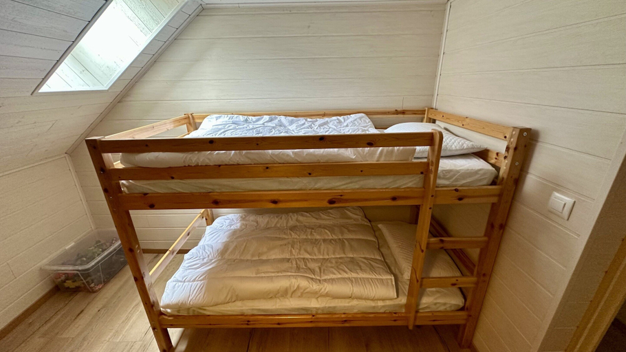 Room 5, Spacious Spot by the Hiking Trails, Puy-de-Dôme