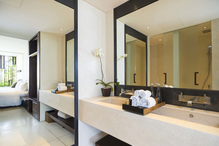 Bathroom 5, KLEO Seminyak, Part Of JdV by Hyatt, Badung