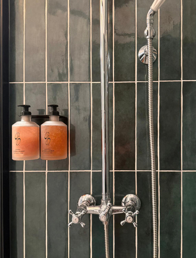 Bathroom 2, Maison Mansel, Eure