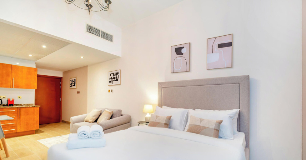 Room 4, LUX The Marina View Suite 2, Dubai