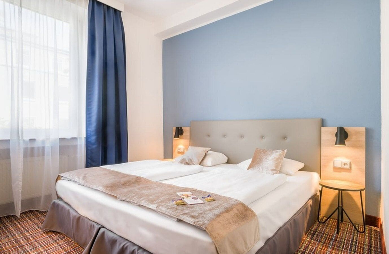 Bedroom 4, Hotel Ambassador Essen, Essen