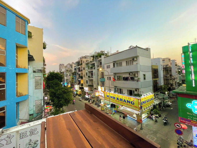 View from property 5, Sonder House, District 3