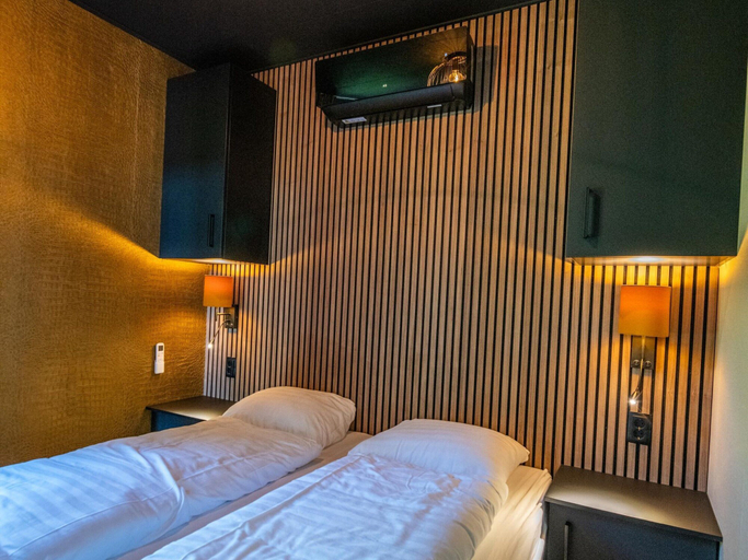 Room 3, Romantic Getaway at Drenthe Nature Lodge, Coevorden