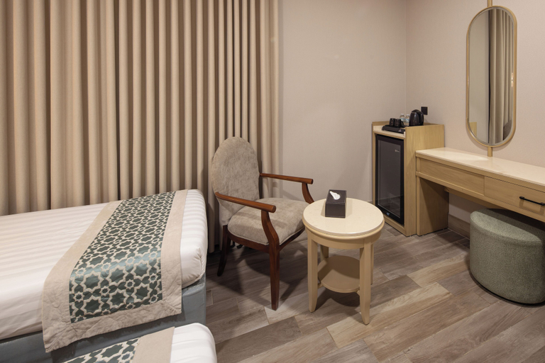 Bedroom 3, Afraa Hotel, Makkah