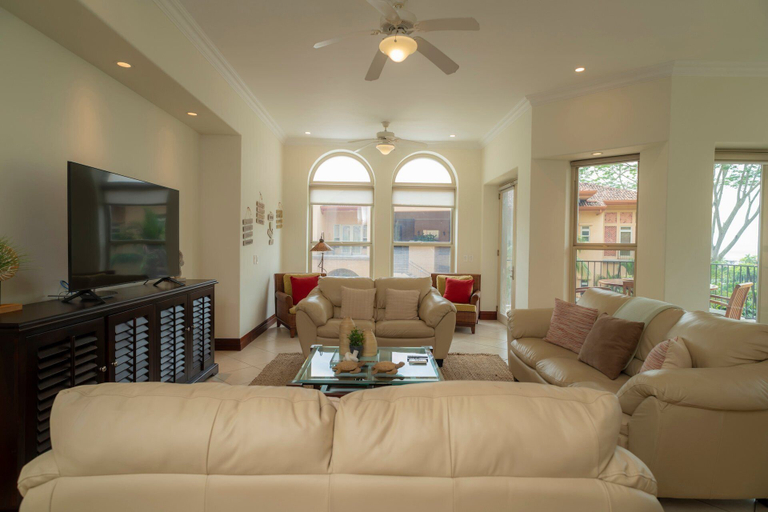 Interior 4, Bella Vista 1C 3 Bdrs Garden View in Los Suenos, Garabito