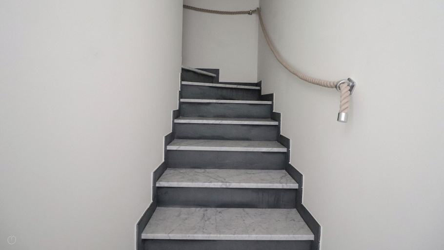 Interior 2, Italianway - Giuseppe Pastine 17/D, Genova