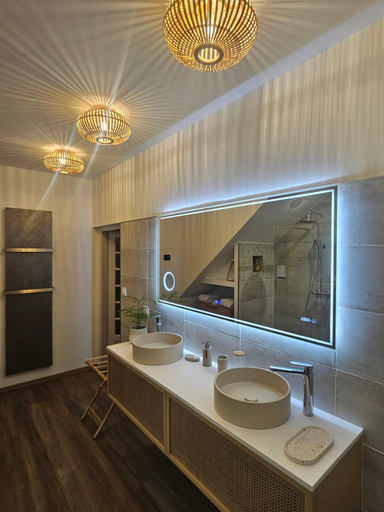 Bathroom 3, Chambre d'hote BALI avec piscine chauffee, Vendée