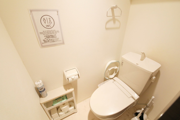 Bathroom 4, Esperada Kameari 103, Adachi