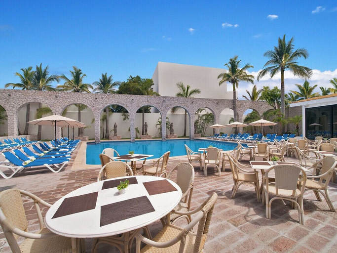 Food & Drinks 5, El Cid Granada Hotel - All Inclusive, Mazatlán