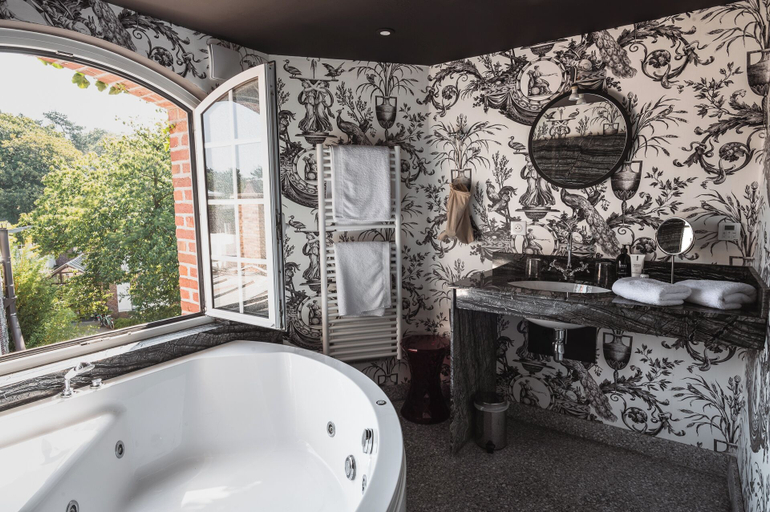 Bathroom 5, Domaine Saint Clair Le Donjon Etretat, Seine-Maritime