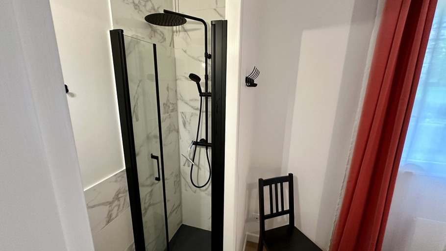 Bathroom 5, Stunning Mont-dore Apartment for 8, Puy-de-Dôme