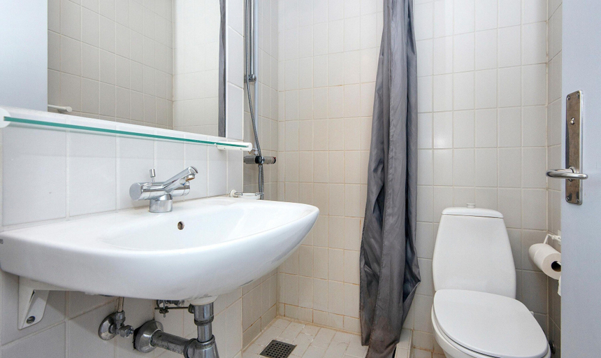 Bathroom 3, Apartment in Vederso Park- Shared Kitchen, Ringkøbing-Skjern