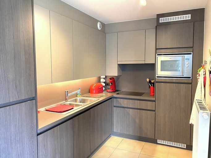 Private kitchen 4, Apartment with sunny terrace in Oostduinkerke, West-Vlaanderen