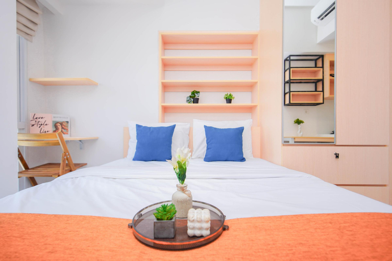Bedroom 5, 2 Pax Practical Studio at Tokyo Riverside PIK 2 Apartment By Travelio, Tangerang