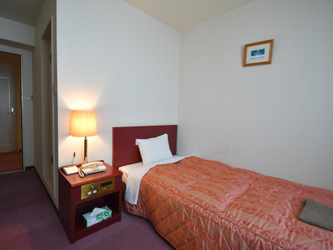Bedroom 2, ホテルリブマックス多賀城, Tagajō