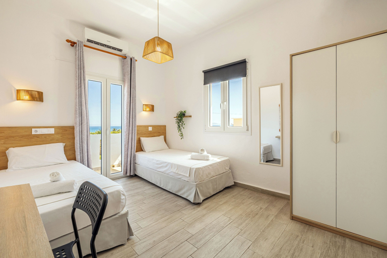 Bedroom 5, Kostas Maria Studios, Crete