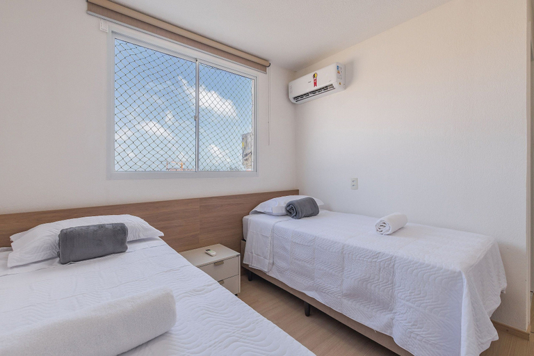 Room 5, Mirante #406 - Two Bedroom Apartment by Carpediem, Fortaleza