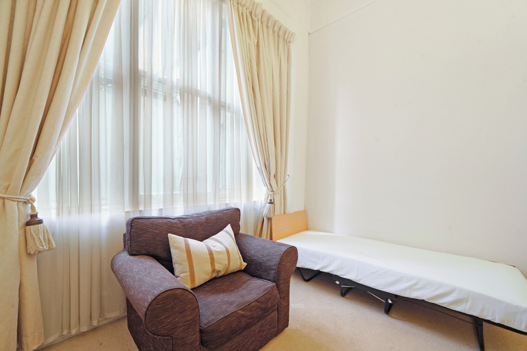 Interior 5, Hertford Flat 3, London