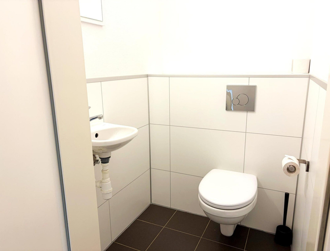 Bathroom 2, Holiday Home in Hambachtal Holiday Park, Birkenfeld