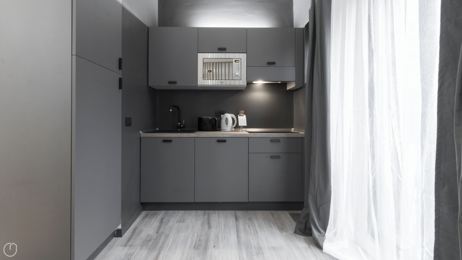 Others 5, Italianway - Fara 1, Milano