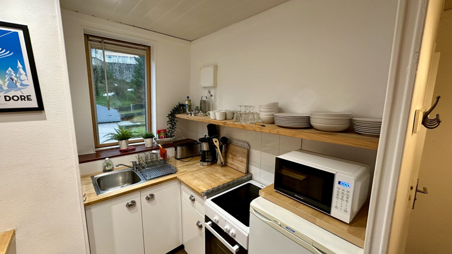 Private kitchen 3, Mont-dore Escape by the Valley Ridge, Puy-de-Dôme