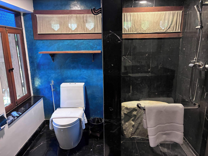 Bathroom 5, Chantra Khiri Chalet Chiang Mai, Hang Dong