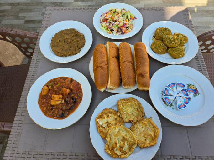 Food & Drinks 4, Golden Pyramids View Inn, Al-Ahram