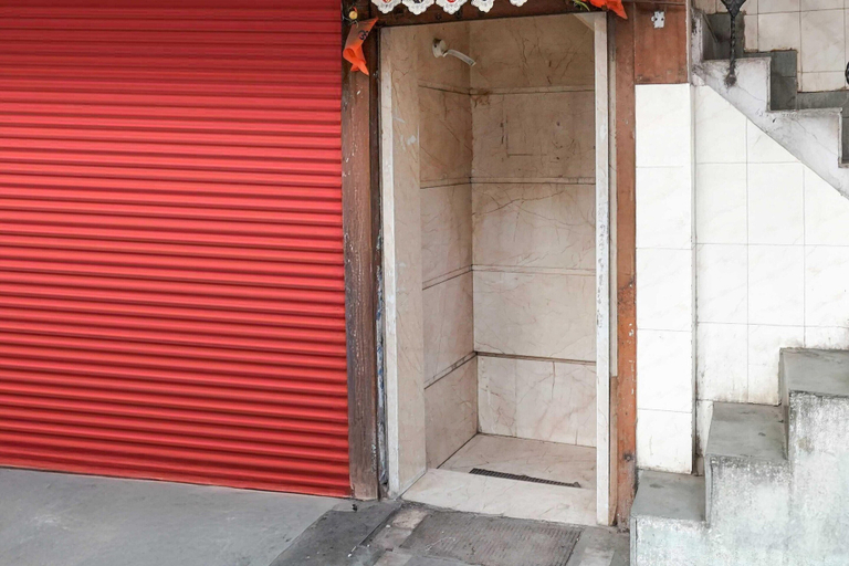 Reception 5, Collection O Bada Chauraha Metro Station Kanpur, Kanpur Nagar
