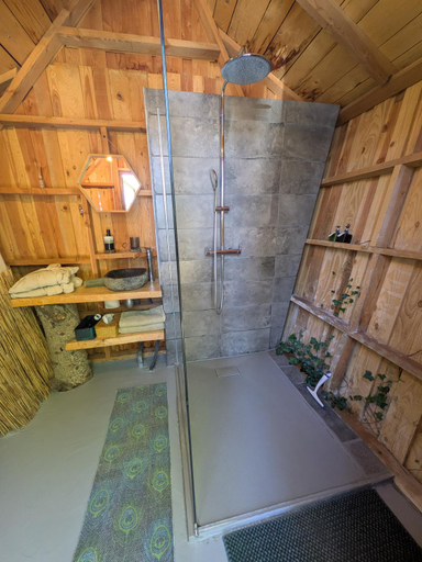 Bedroom, Bulles d'Olive Olea - Piscine & Jacuzzi avec vue, Drôme