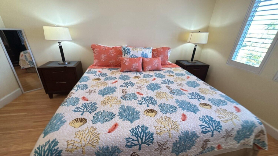 Bedroom 3, Island Pearl, Lee