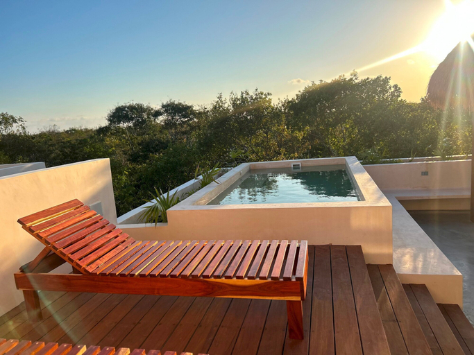 Room 3, Pool Rooftop Gym Tulum 2BR Penthouse A5, Cozumel