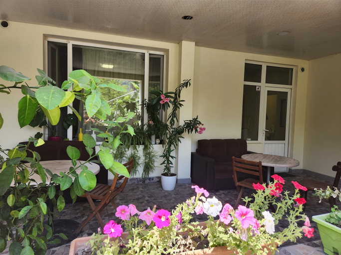 Terrace/patio 2, Hostel Merien, Yerevan