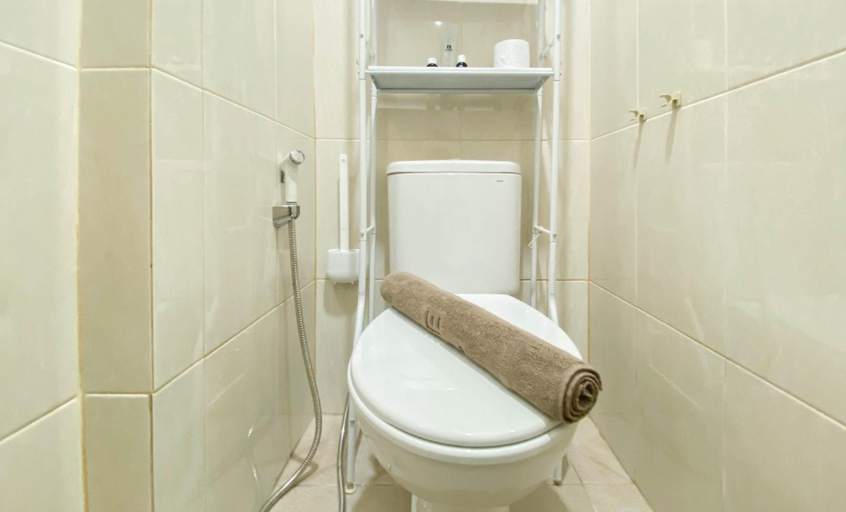 Bathroom 5, Jarrdin Apartement Bandung by Micky Studio, Bandung