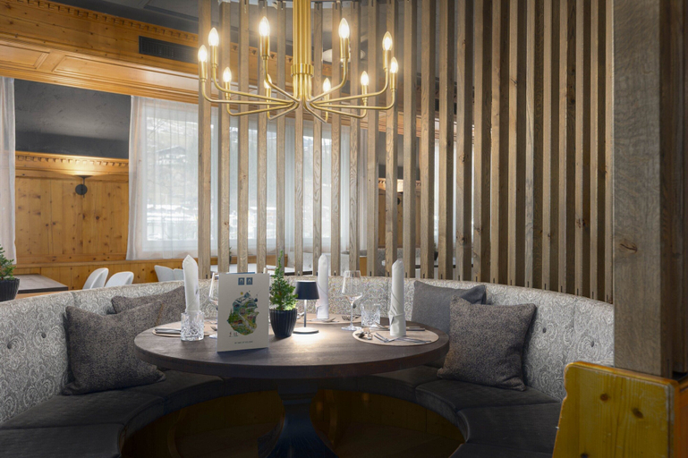 Dining 4, Familienapartment mit 2 SZ fur 8 Personen, Zell am See