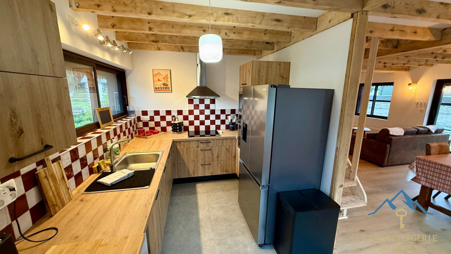 Private kitchen 4, Chalet With Expansive Panorama Terrace, Puy-de-Dôme