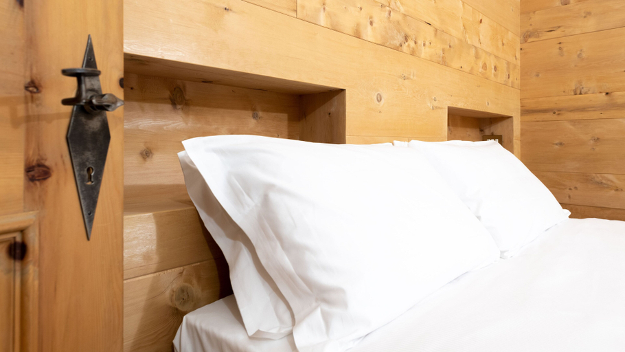 Bedroom 3, Sertorelli 64, Sondrio