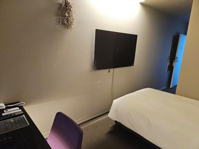Bedroom 4, Business Hotel Hayashiso, Miyazaki