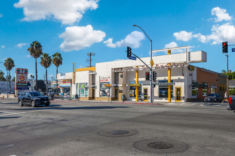 Exterior 4, Luxury 2BR by Oneluxstay, Los Angeles