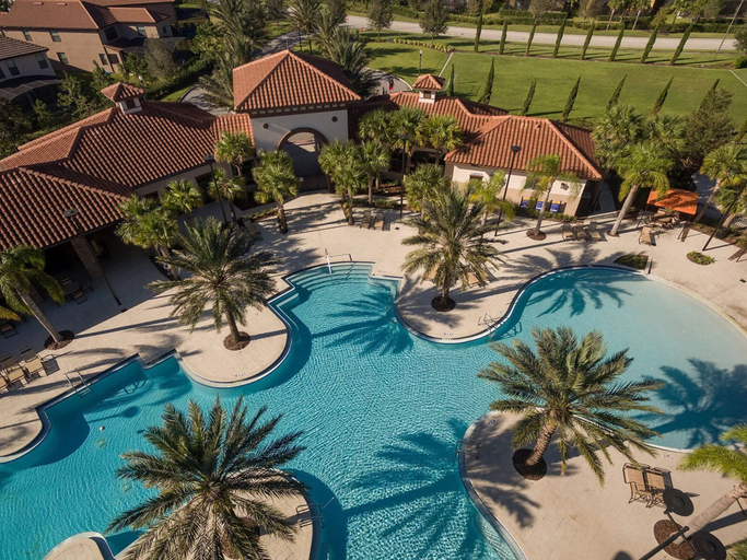 Room 4, Solterra 12bd 11 5bat Sleeps24 Disney Pool Spa, Polk