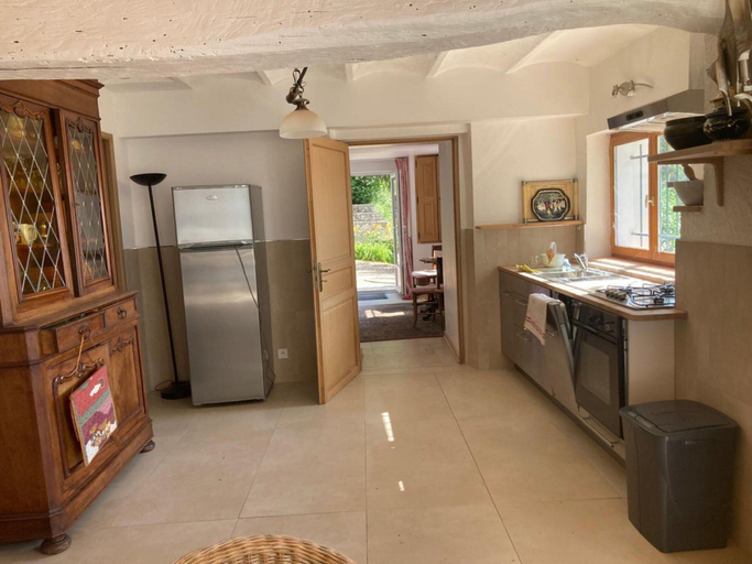 Private kitchen 3, Charming Home Near Verdon Gorges & Pool, Alpes-de-Haute-Provence