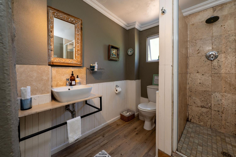 Bathroom 3, Kuilfontein Stable Cottages, Pixley ka Seme