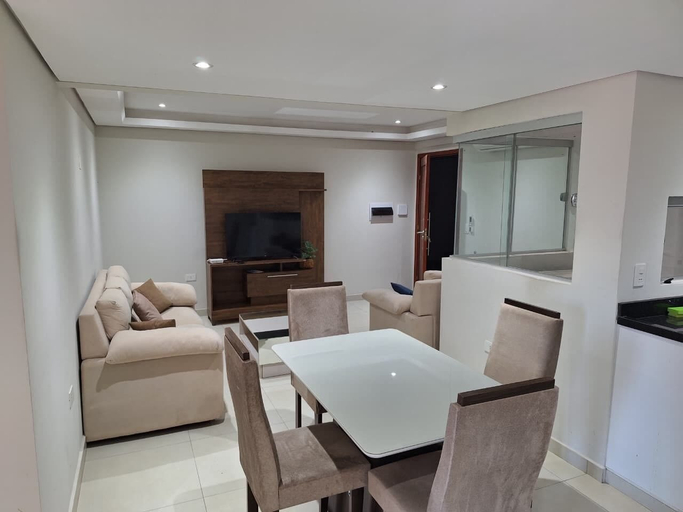 Dining, Edificio Bahamas, Fernando de la Mora