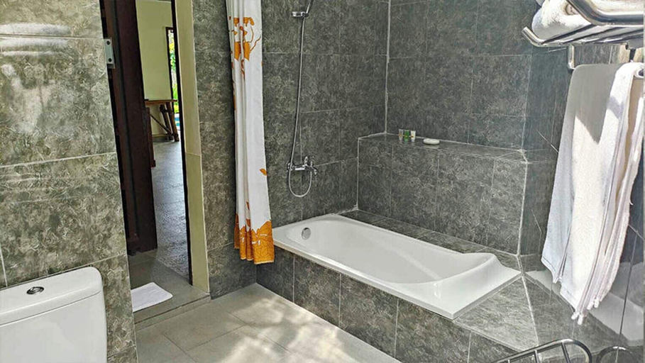 Bathroom 4, Villa Nirvana, Gianyar