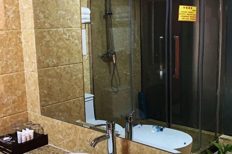 Bathroom 4, Ju De Hotel, Jiayuguan