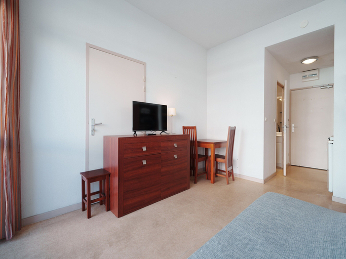 Living room 4, Steps From the Quiet Seaside Path, Hérault