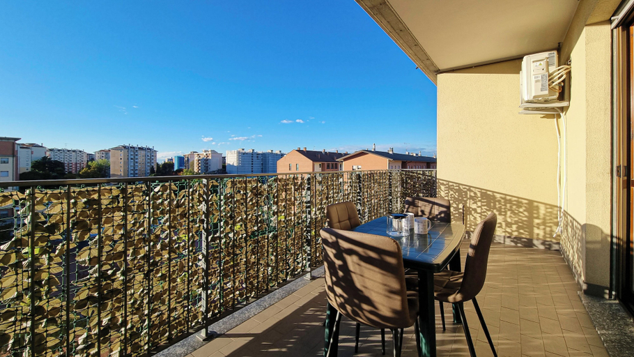 Interior 3, Piazza Alboreto, 72 - Rozzano, Milano