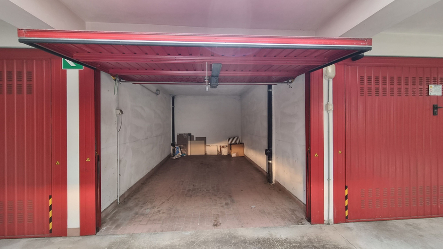 Interior 4, Aliprandi 29, Monza and Brianza