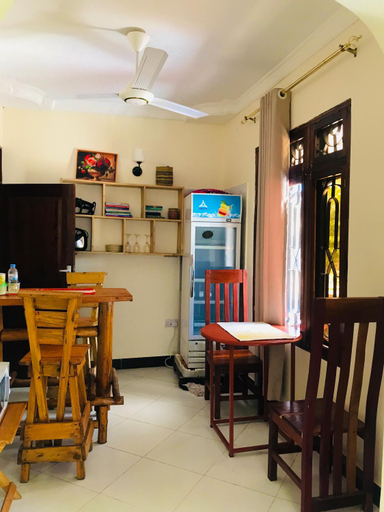 Others 3, Vintage properties, Kinondoni