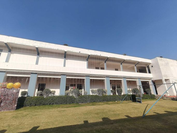 Exterior 4, Hotel O Takrohi Hospital Road, Lucknow
