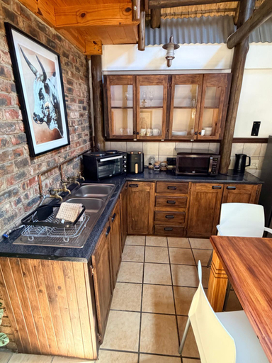 Others 5, Bed In Bethlehem, Thabo Mofutsanyane
